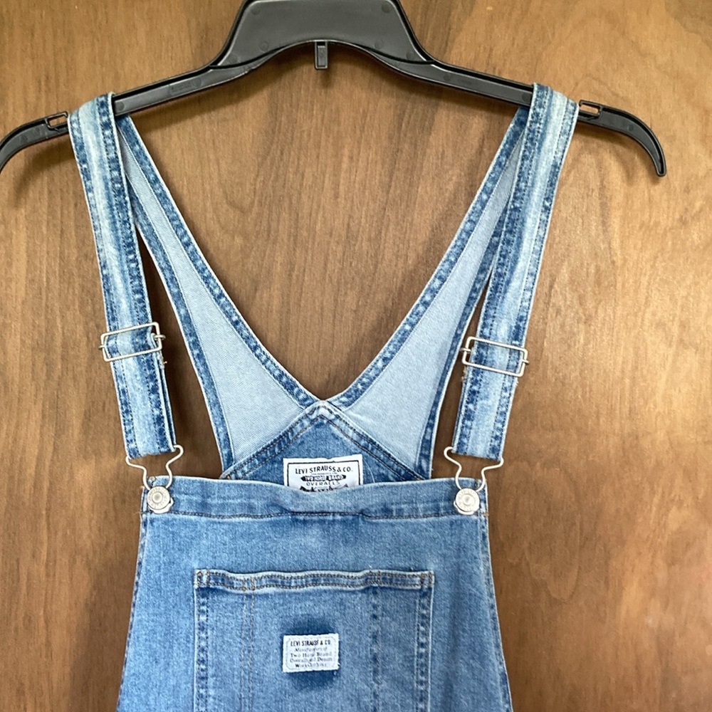 Offer $35 Levi’s denim jean short overall 20W - Picture 5 of 17